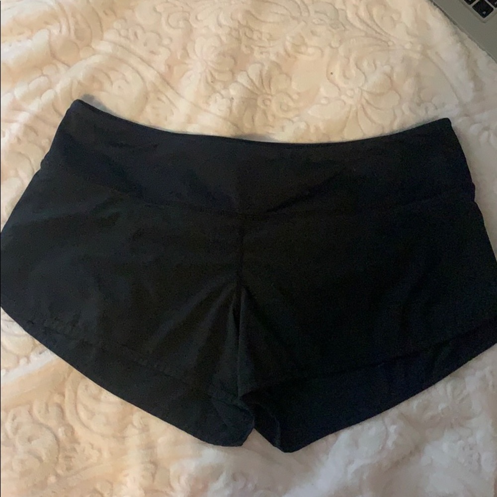 Lululemon speed up short
